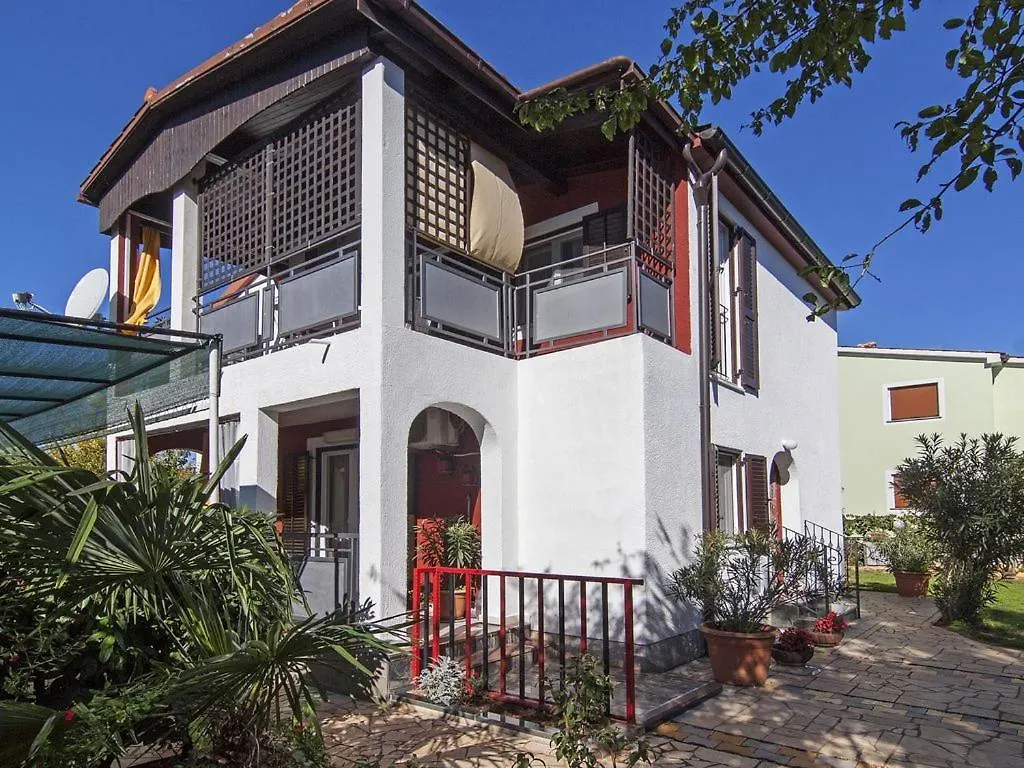 Apartments Ana 418 Fažana