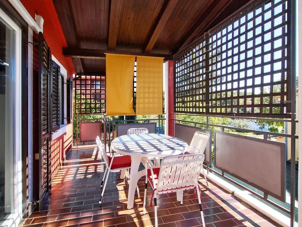 Apartments Ana 418 Fazana Croatia