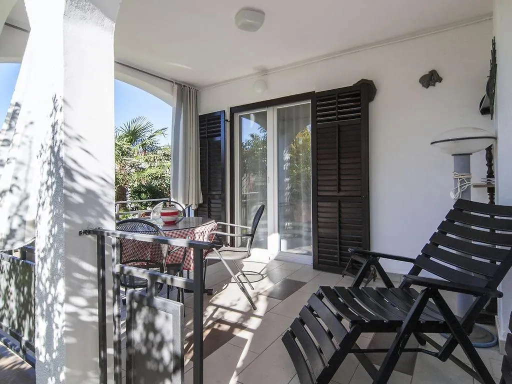 Apartments Ana 418 Fazana